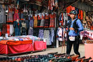 BIB: 
                            <button type="button" onclick="openModal(25554591)" class="btn btn-primary btn-sm float-right btn-popup" data-toggle="modal" data-target=".modal-high-quality">
                        <i class="fas fa-shopping-cart"></i> Add to Cart
                    </button>
                                            <button type="button" onclick="isThisMe(25554591, true)" class="btn btn-success btn-sm float-right btn-popup btn-isme hidden" data-toggle="tooltip" data-placement="bottom" title="นี่คือรูปของคุณใช่ไหม คลิกที่นี่เพื่อเอาเข้าอัลบั้ม">
                        <i class="fas fa-plus"></i> Add to album
                    </button>
                    <button type="button" onclick="isThisMe(25554591, false)" class="btn btn-warning btn-sm float-right btn-popup btn-isnotme hidden">
                        <i class="fas fa-ban"></i> Remove from album
                    </button>
